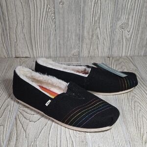 Toms Alpargat Slip On Fleece Lined Rainbow Embroidery Shoes Womens Size 9 NEW